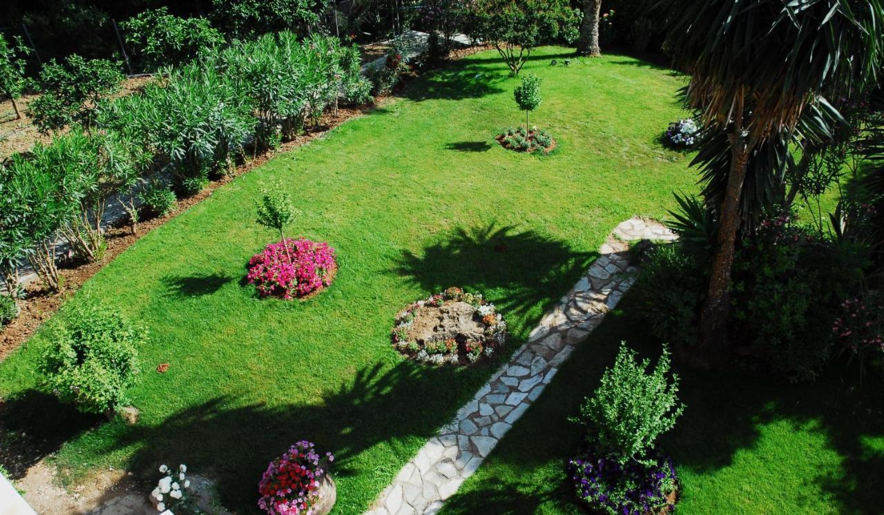 Corfu Club Apartments Gouvia Exterior foto
