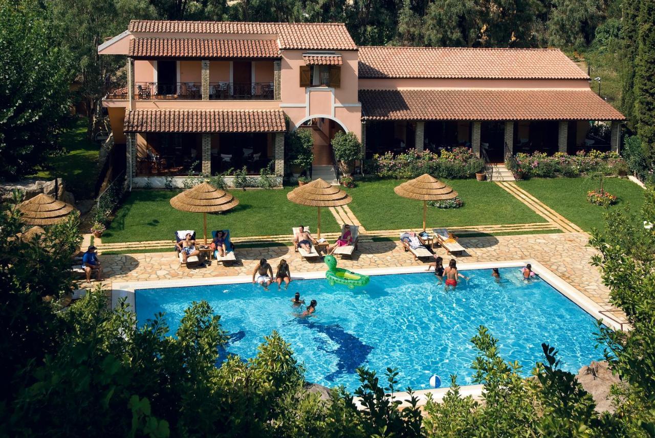Corfu Club Apartments Gouvia Exterior foto